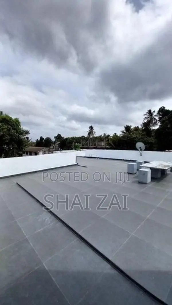 3 Story House For Lease In Kelaniya