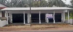 20 Perch Land with 3 shops for Sale in Pottuvil