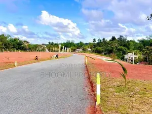 කළුතර දකුණ පදිංචියට සුපිරි බිම්කොටස්