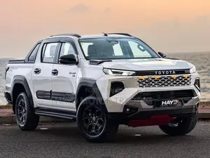 Toyota Hilux Travo Overland Plus 2025