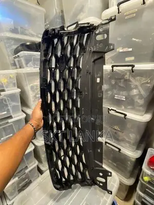 Genuine Range Rover Velar 2019 black edition bumper grille