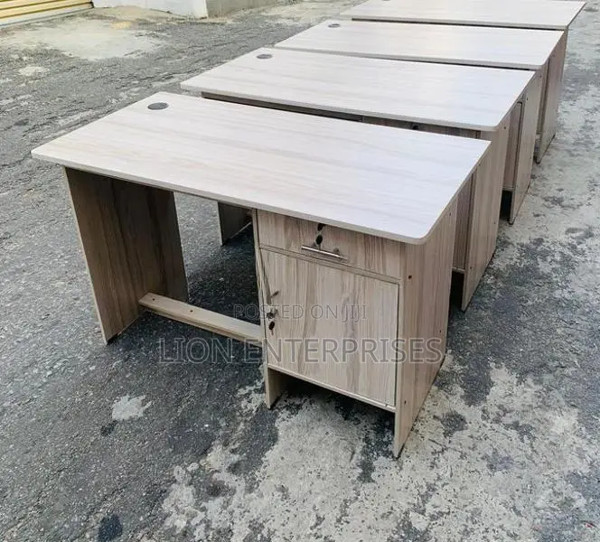 4×2 Melamine Office Tables