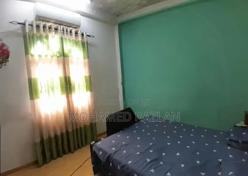 5 Perch House for Sale with Slab Wellampitiya