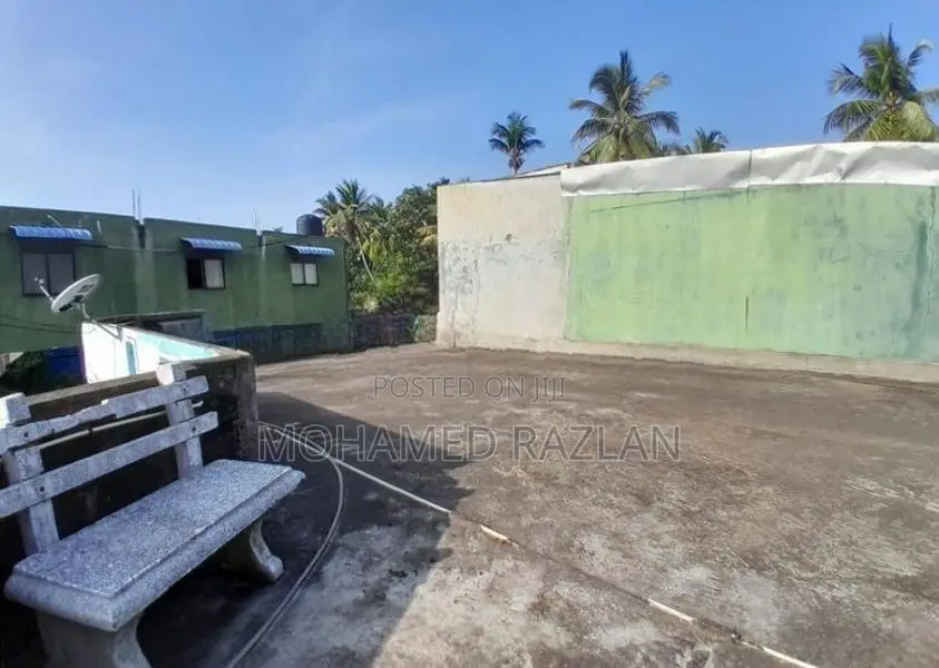 5 Perch House for Sale with Slab Wellampitiya