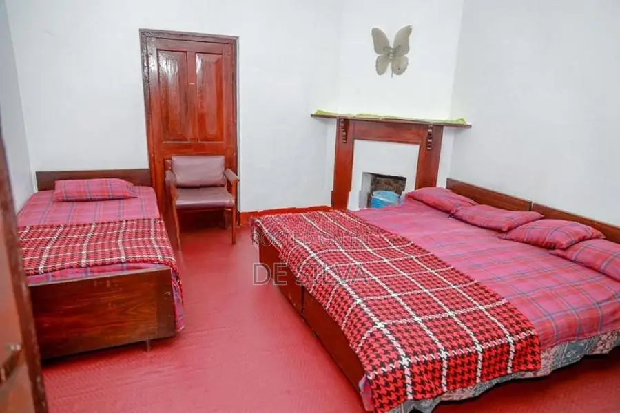 Rooms with Attached Washroom for Rent in Nuwara Eliya (Only Female)