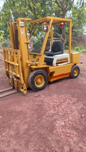 Komatsu Fork Lift