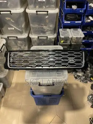 Genuine New Range Rover Vogue Hybrid 2019 main radiator bumper grill