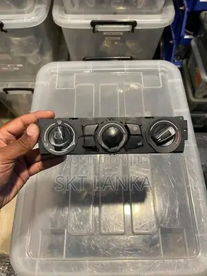 Genuine BMW X1 2010 E84 E90 AC climate control 320d