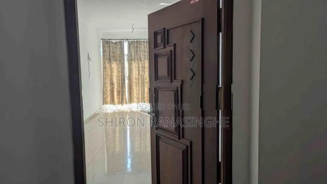 1st Floor House for Sale in Wellampitiya, Brandiyawaththa