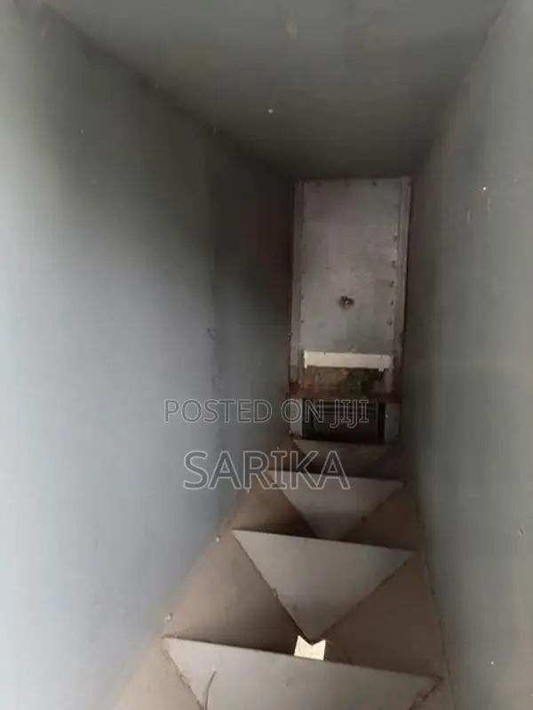 ගම්මිරිස් හුළං කරන යන්ත්‍රයක්