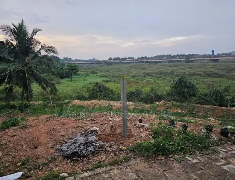 Land for Sale 500 m behind SLIIT Uni Isurupura - Malabe