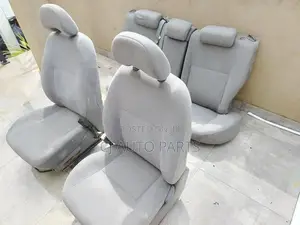 TOYOTA PRIUS 20 SEAT SET