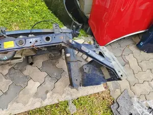 Toyota Platz Nose Cut Panel