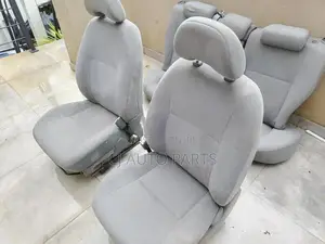 TOYOTA PRIUS 20 SEAT SET