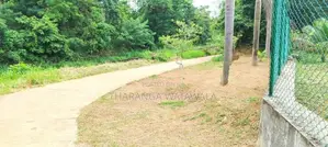 වෙියන්ගොඩ කීනවල දුම්රිය ස්ථානය ඉදිරිපිට පර්චස් 16 ඉඩමක් විකිණීමට ඇත