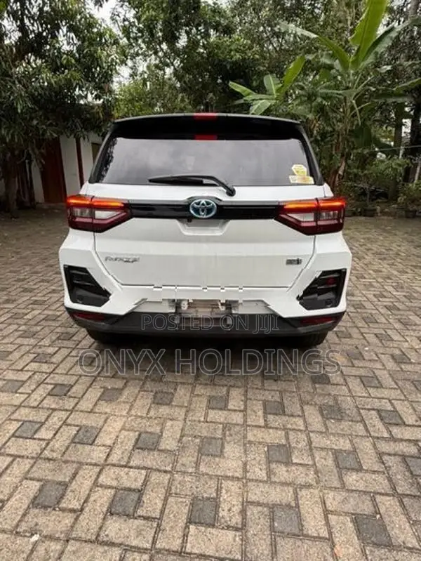 Toyota Raize Z Hybrid 2026