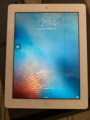 Apple iPad Tablet (Used)