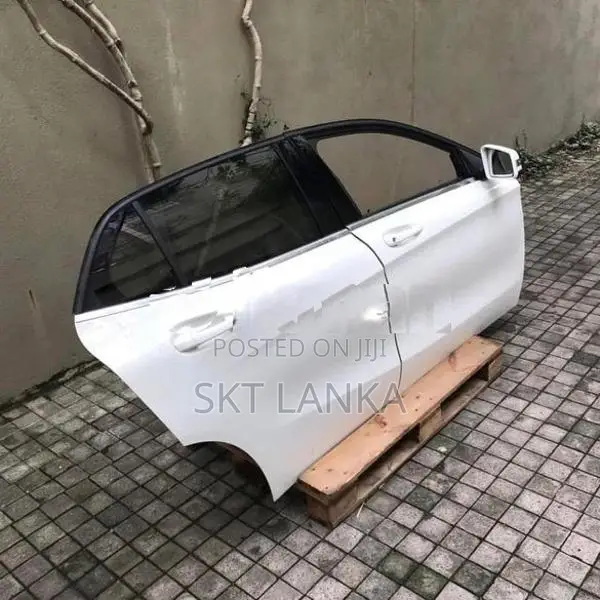 Genuine Mercedes GLA 180 200 2018 complete doors side mirror bumper