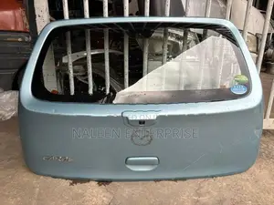 Suzuki Alto HA36 Dicky Door
