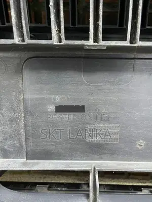 Genuine Audi Q5 2012 front bumper grille shell