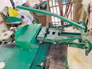 ඉදල් මිටි සහා කොසු කපා මිට රව්න් කරන යන්ත්‍රය