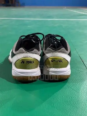 Badminton Shoes