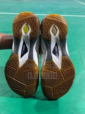 Badminton Shoes