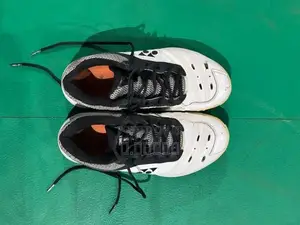 Badminton Shoes