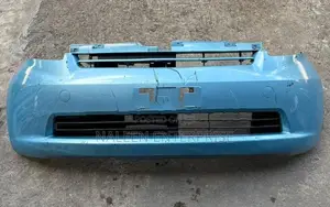 Toyota Passo KGC10 Front Buffer