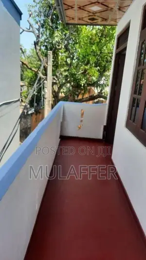 Upstairs House for Rent Ratmalana