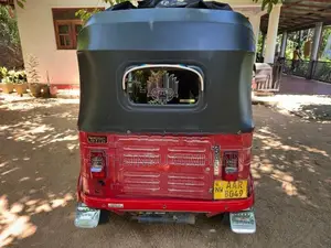 Bajaj RE 2014