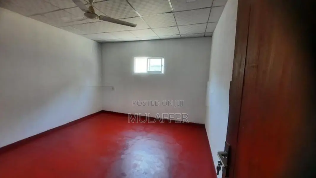 Upstairs House for Rent Ratmalana