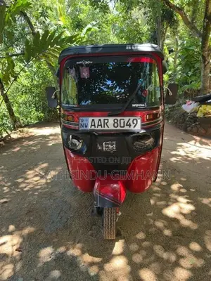 Bajaj RE 2014