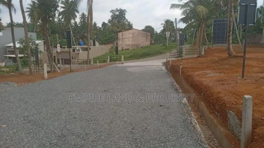 Exclusive Land Plots in Malabe Road Thunadahena