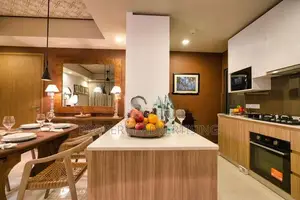 Specious Capitol Twin Peaks Apartment For Sale in Colombo 2