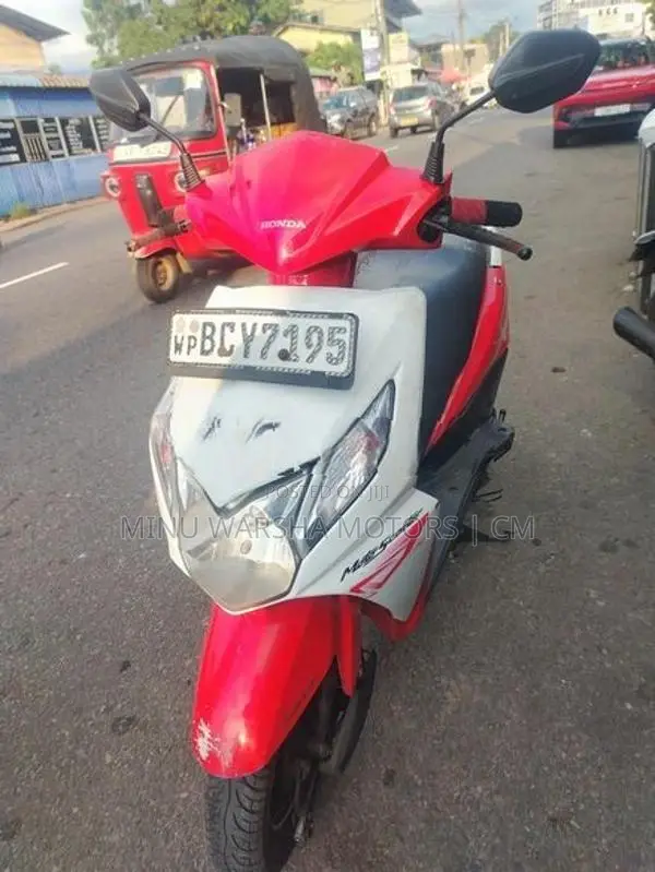 Honda Dio 2015