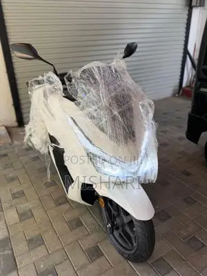 Honda PCX160 2026