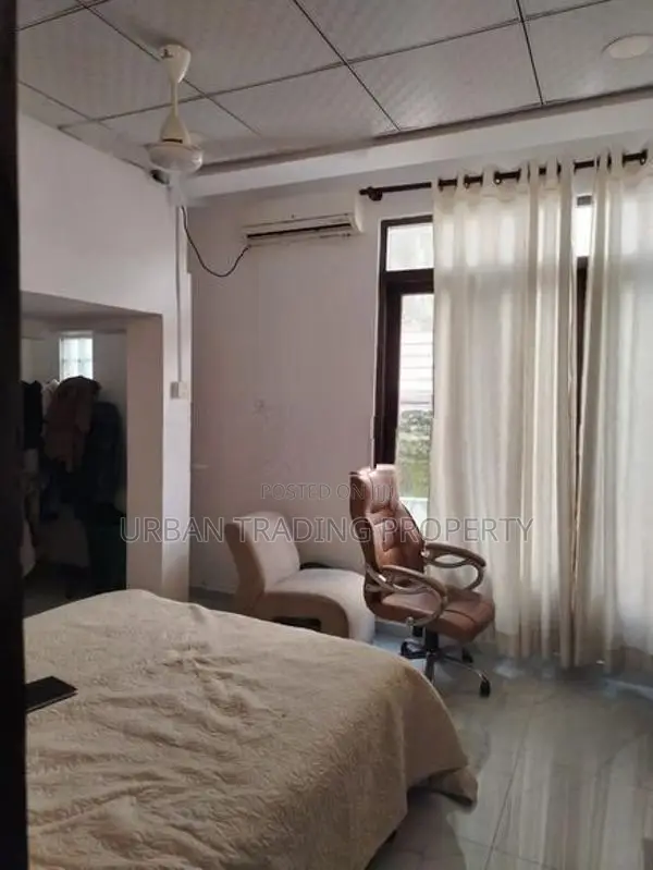 Two Story 02 Unit House for Sale In Boralesgamuwa.