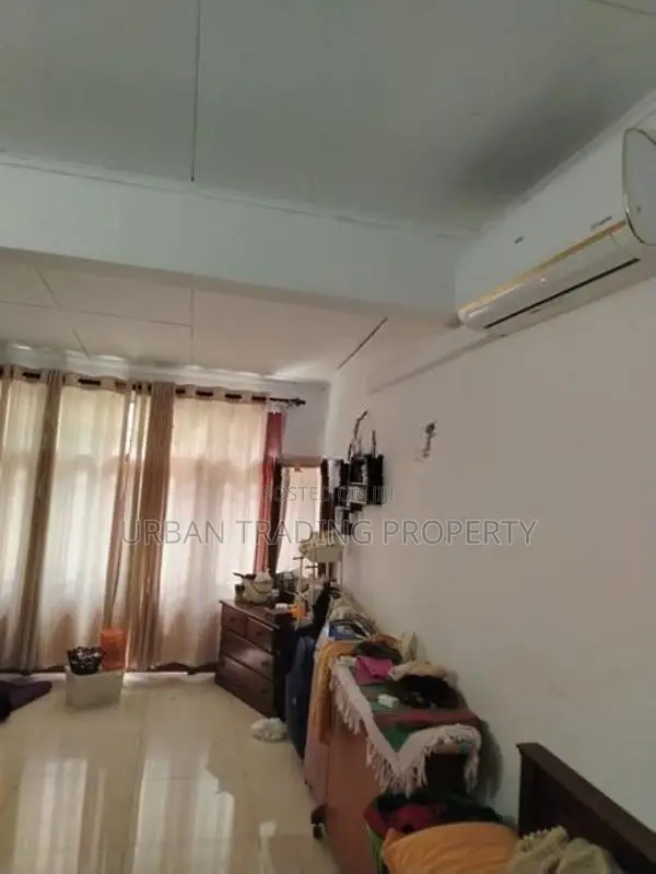 Two Story 02 Unit House for Sale In Boralesgamuwa.
