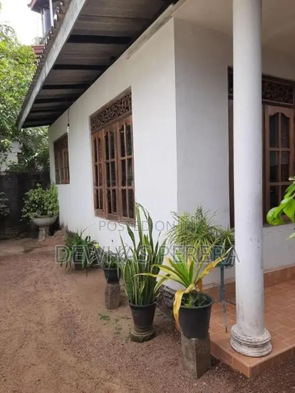 House for sale galpotta juntion makola kiribathgoda
