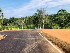 වටිනා බිම්කොටස් විකිනීමට කහතුඩුව