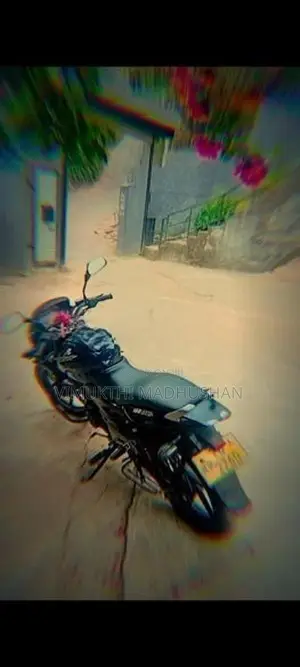 Bajaj Pulsar 180 2009