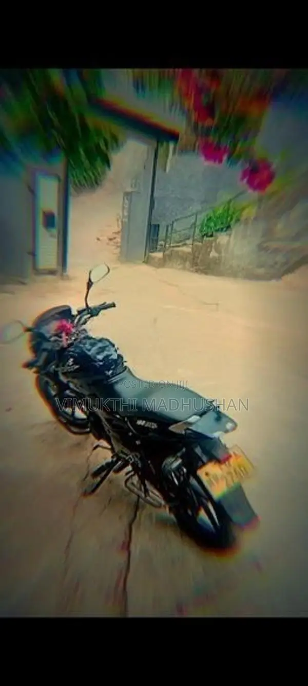Bajaj Pulsar 180 2009