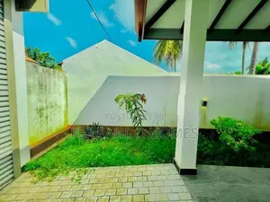 Good Newly House For Sale In Negombo Daluwakotuwa Weliehana Area
