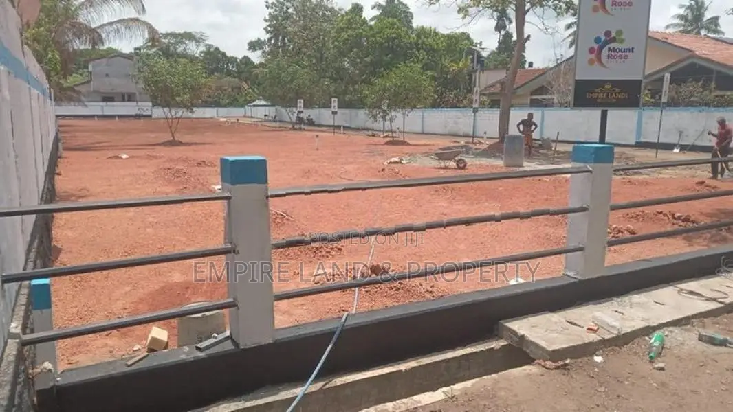Super Luxury Land for Sale in Ja Ela Near to Christ King College