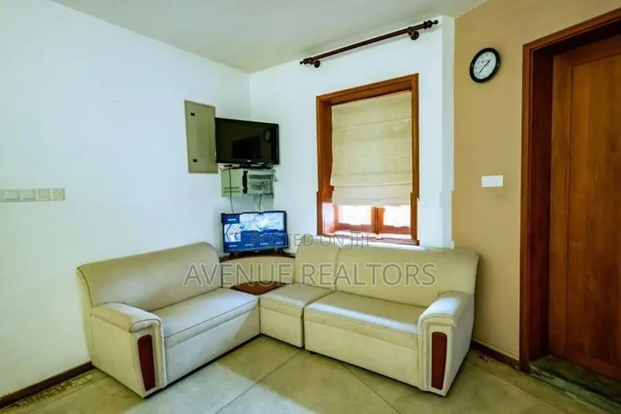 Luxury House for Sale in Nugegoda – Rs 146 Million