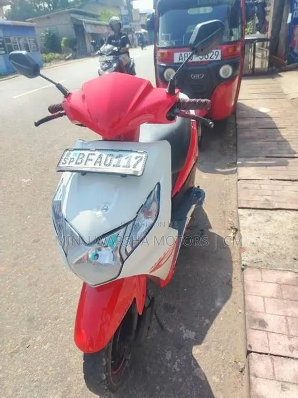 Honda Dio 2017