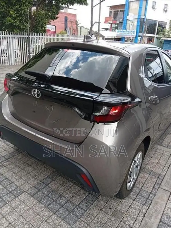 Toyota Yaris X Limited 2023