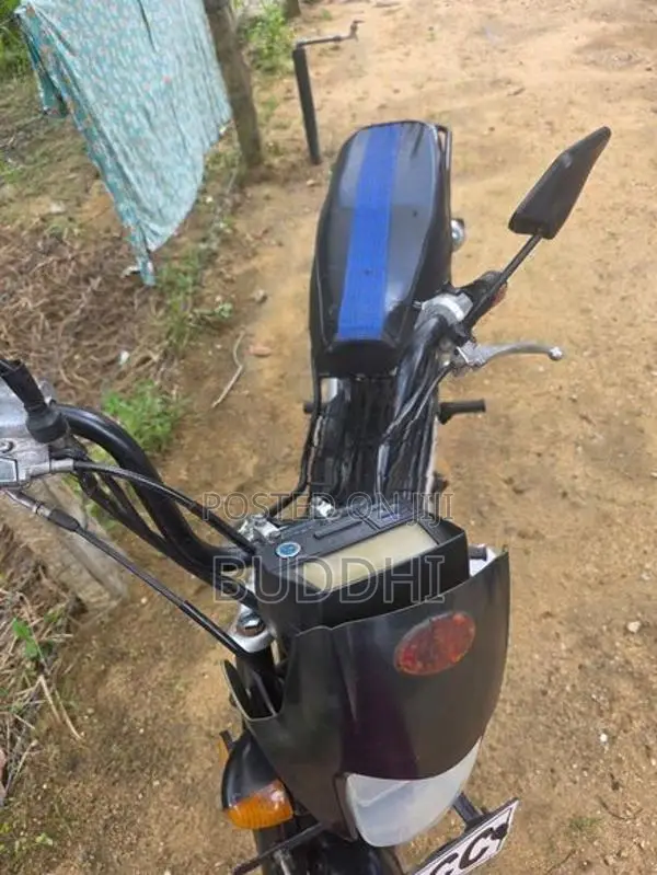 TVS Safari 4 2008
