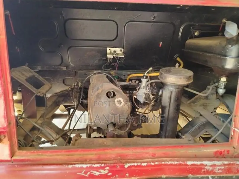 Bajaj RE 2003